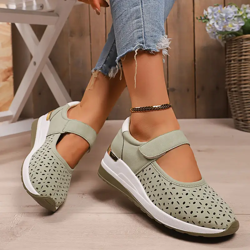 Summer Sale 50% Off❤️ Women's Slip-On Sneakers - Breathable Mesh Walking Shoes with Arch Support