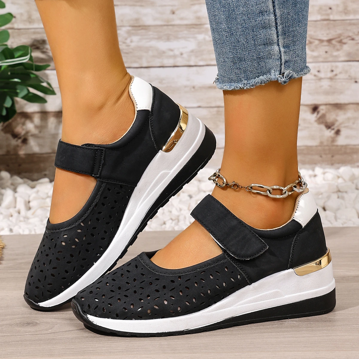 Summer Sale 50% Off❤️ Women's Slip-On Sneakers - Breathable Mesh Walking Shoes with Arch Support