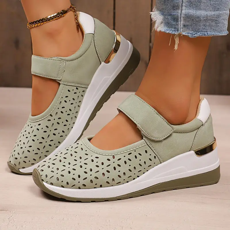 Summer Sale 50% Off❤️ Women's Slip-On Sneakers - Breathable Mesh Walking Shoes with Arch Support